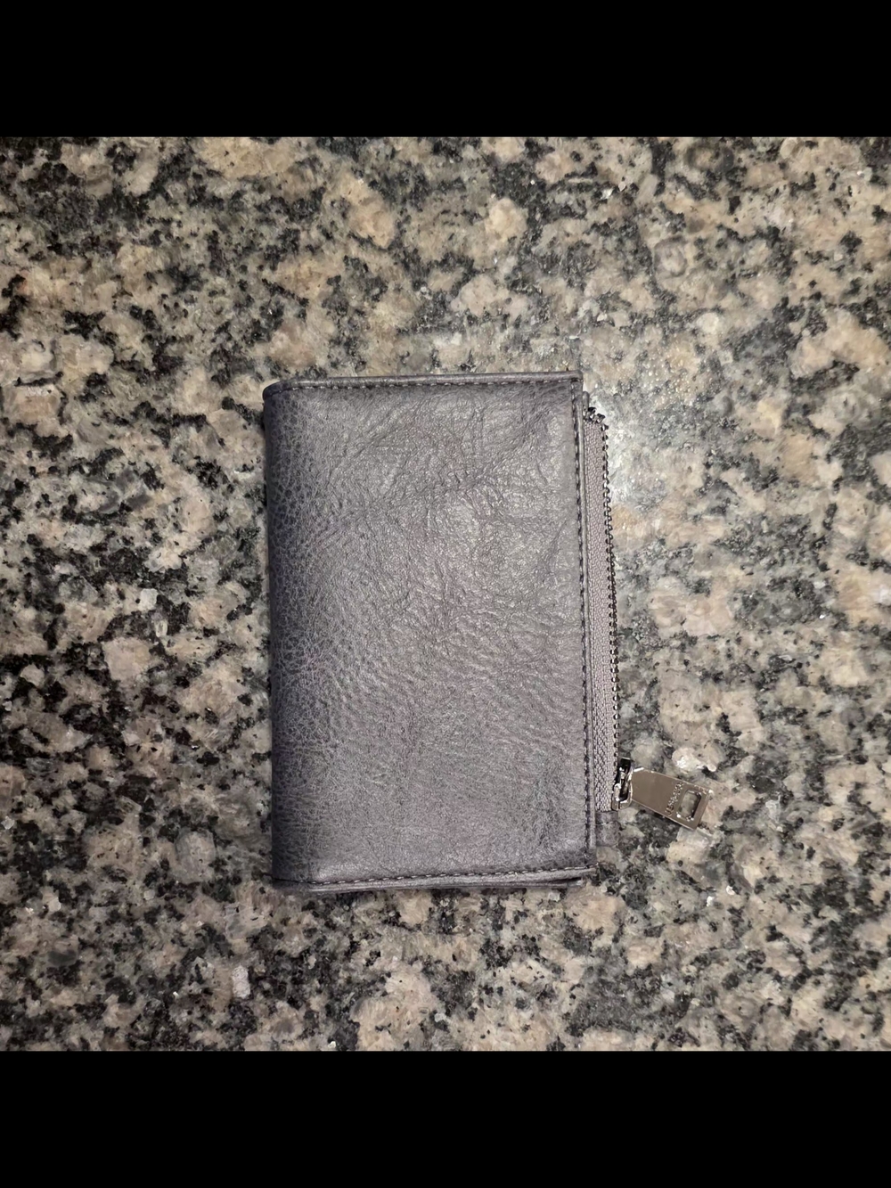 Men's Gray Leather Zip Card Wallet
